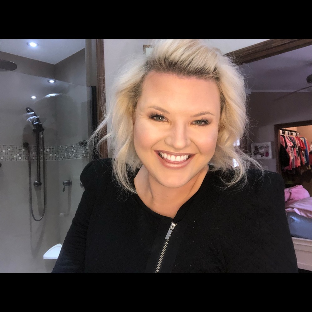 Meet your Posher, Sophie